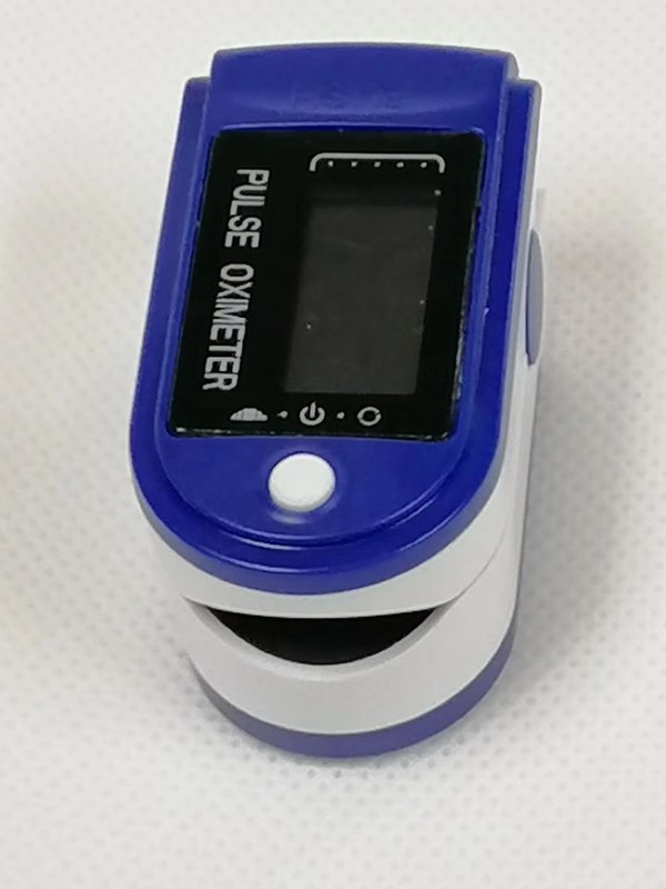 Home Use Equipment Digital Blood Oxygen Saturation Monitor Fingertip
